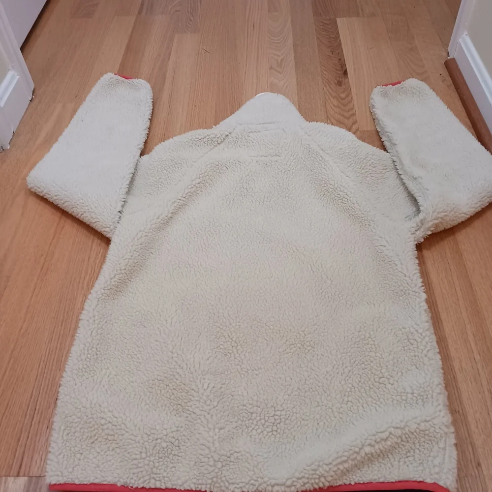 Abecrombie & Fitch Retro Faux Fur Heavy Sweater size Small for Men Unisex - Picture 3 of 11